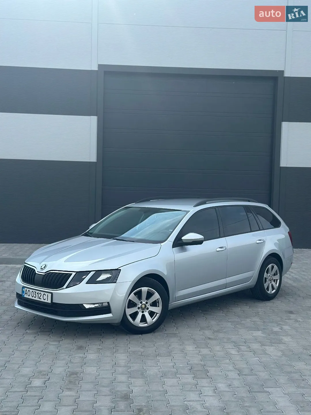 2017 Skoda Octavia - мініатюра 2
