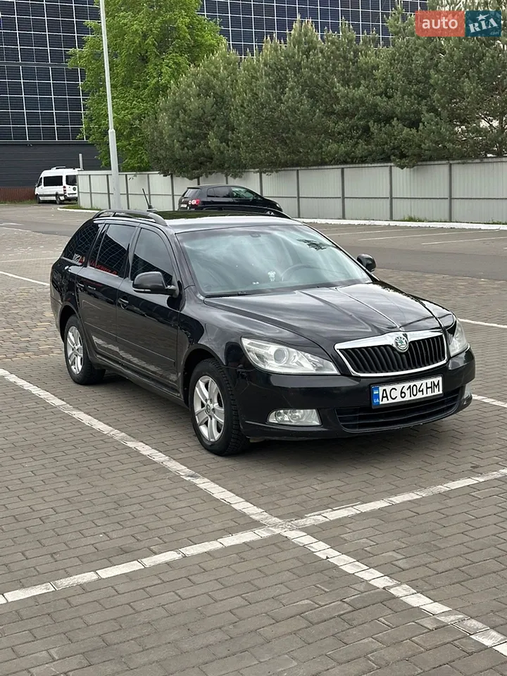 2010 Skoda Octavia - мініатюра 21