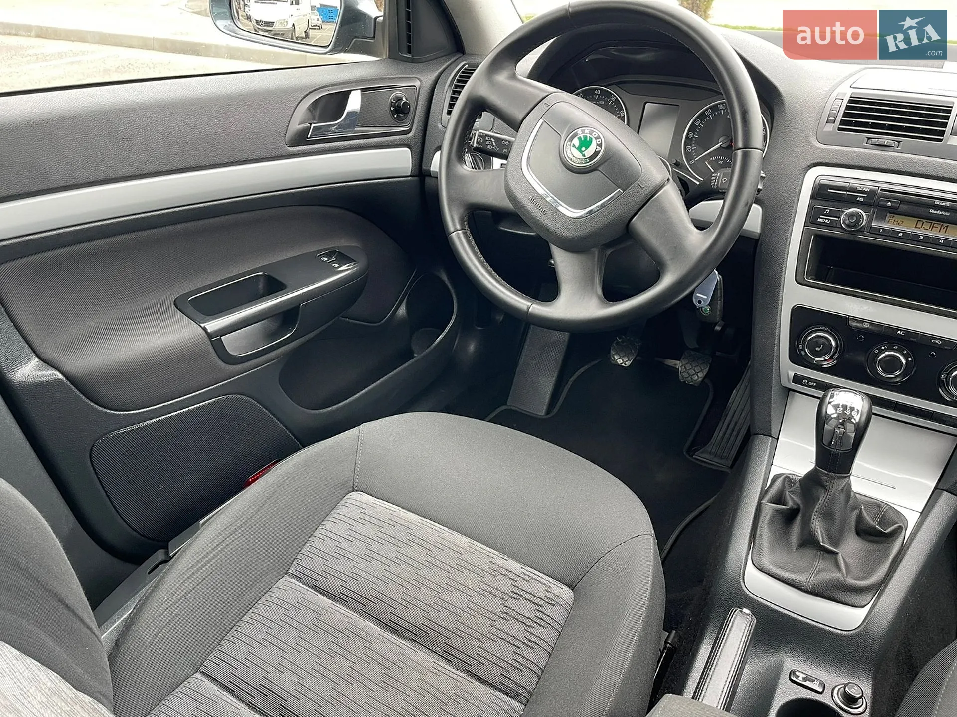 2011 Skoda Octavia - мініатюра 40