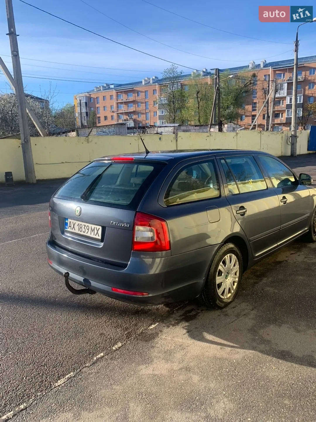 2010 Skoda Octavia - мініатюра 6