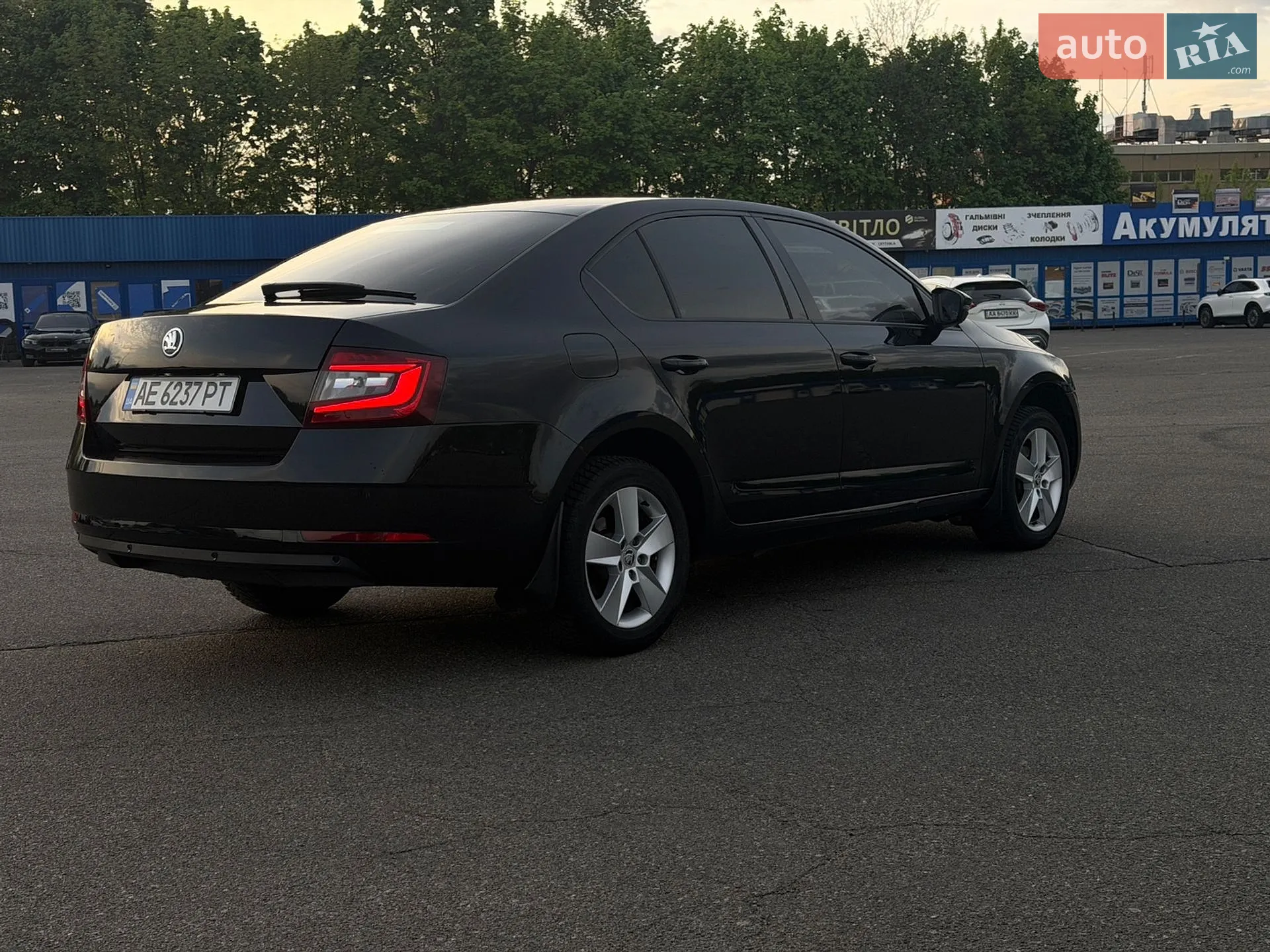 2017 Skoda Octavia - мініатюра 12
