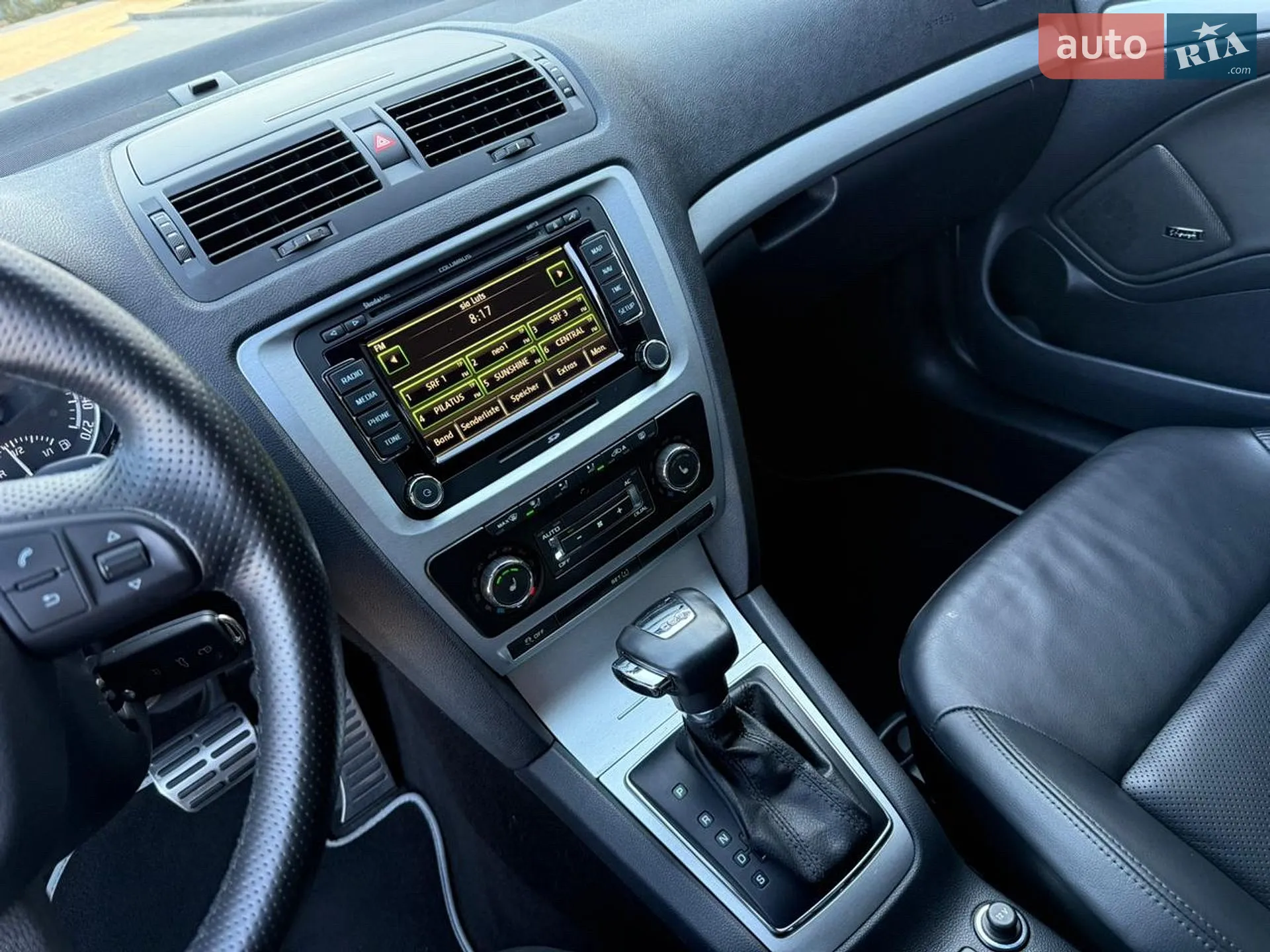2010 Skoda Octavia - мініатюра 25