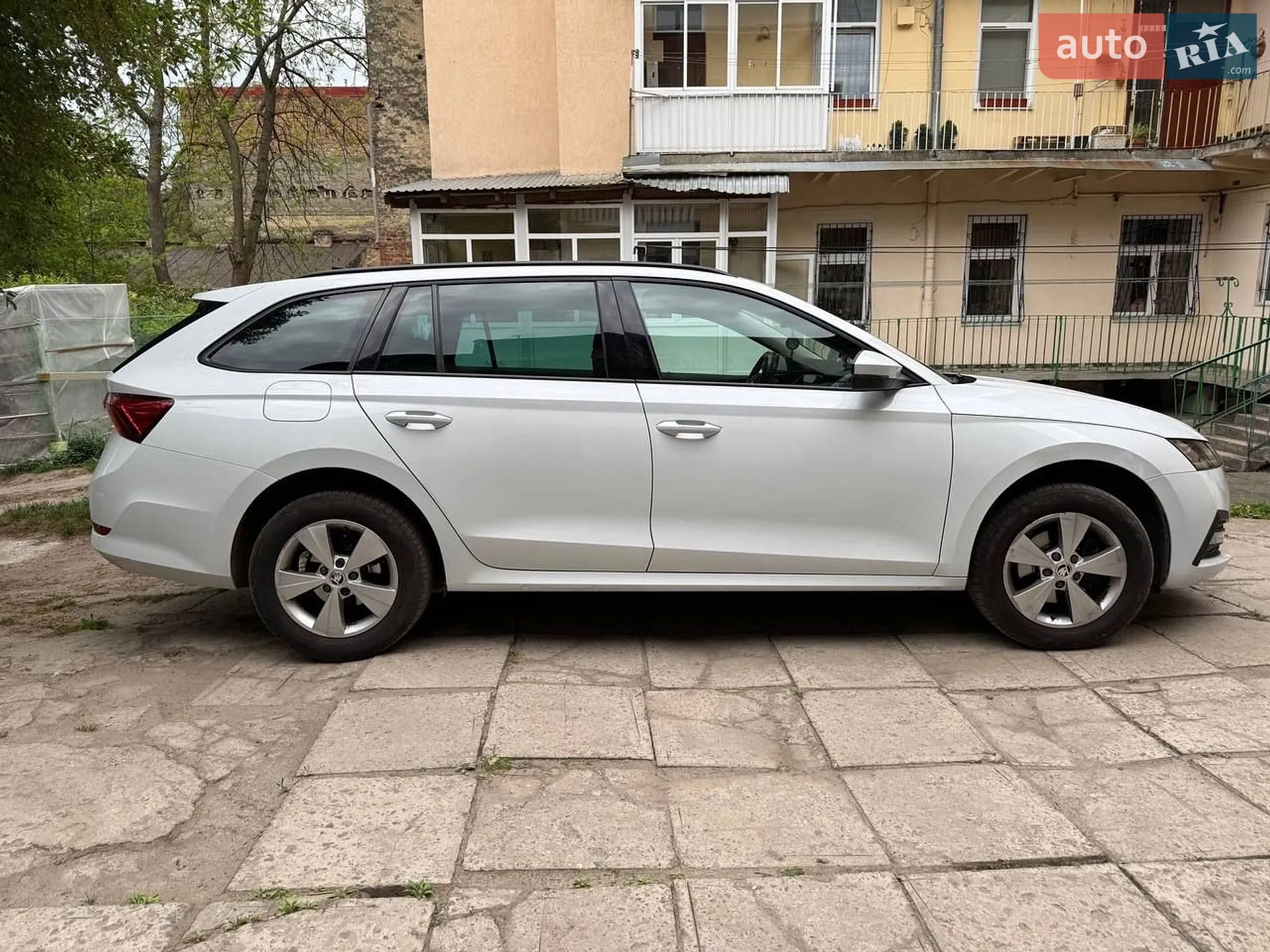 2021 Skoda Octavia - мініатюра 3
