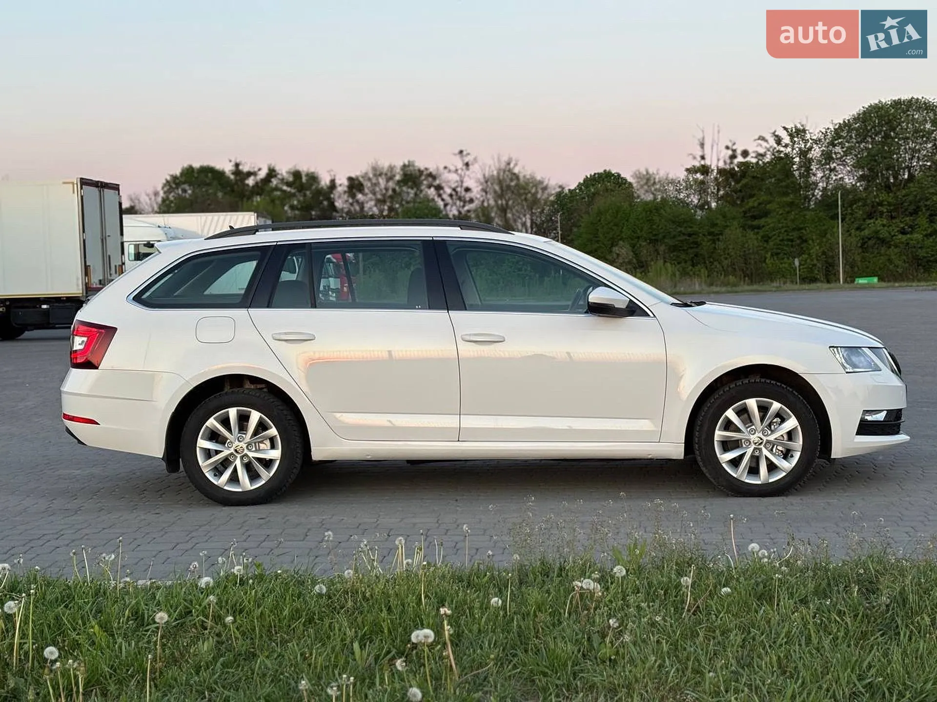 2018 Skoda Octavia - мініатюра 18