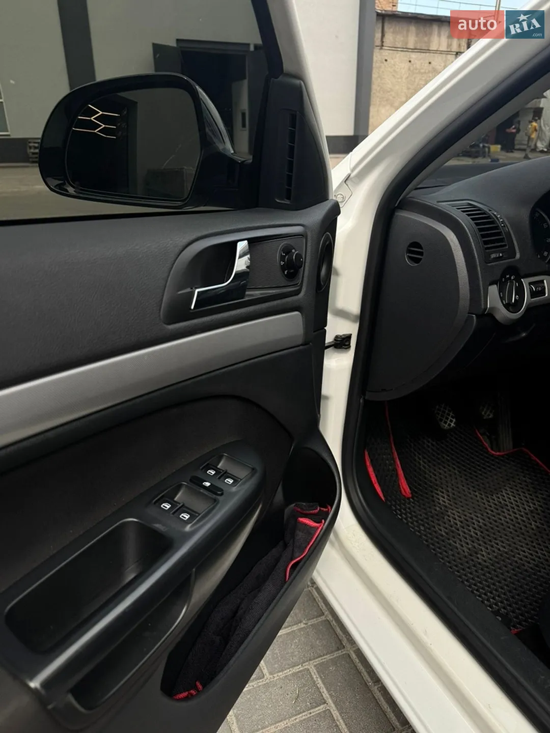 2012 Skoda Octavia - мініатюра 18