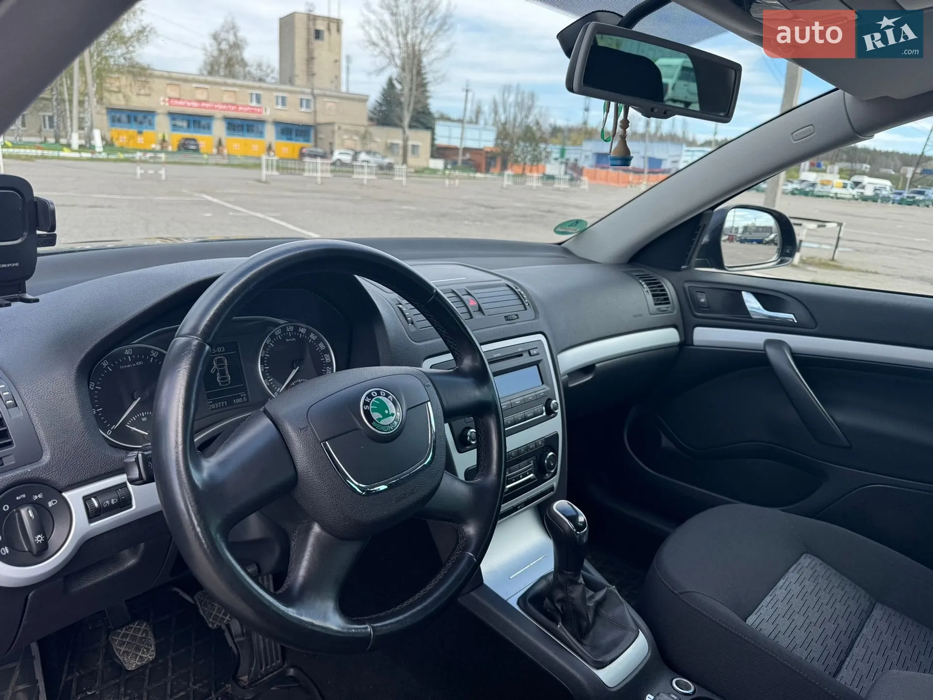 2011 Skoda Octavia - мініатюра 16