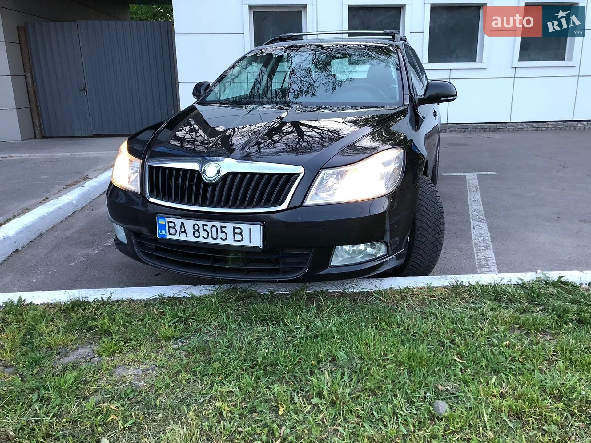 2010 Skoda Octavia - мініатюра 8