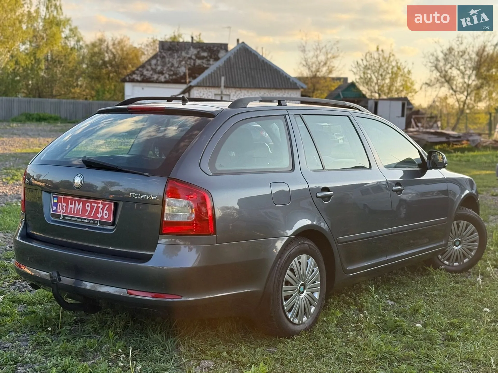 2010 Skoda Octavia - мініатюра 12