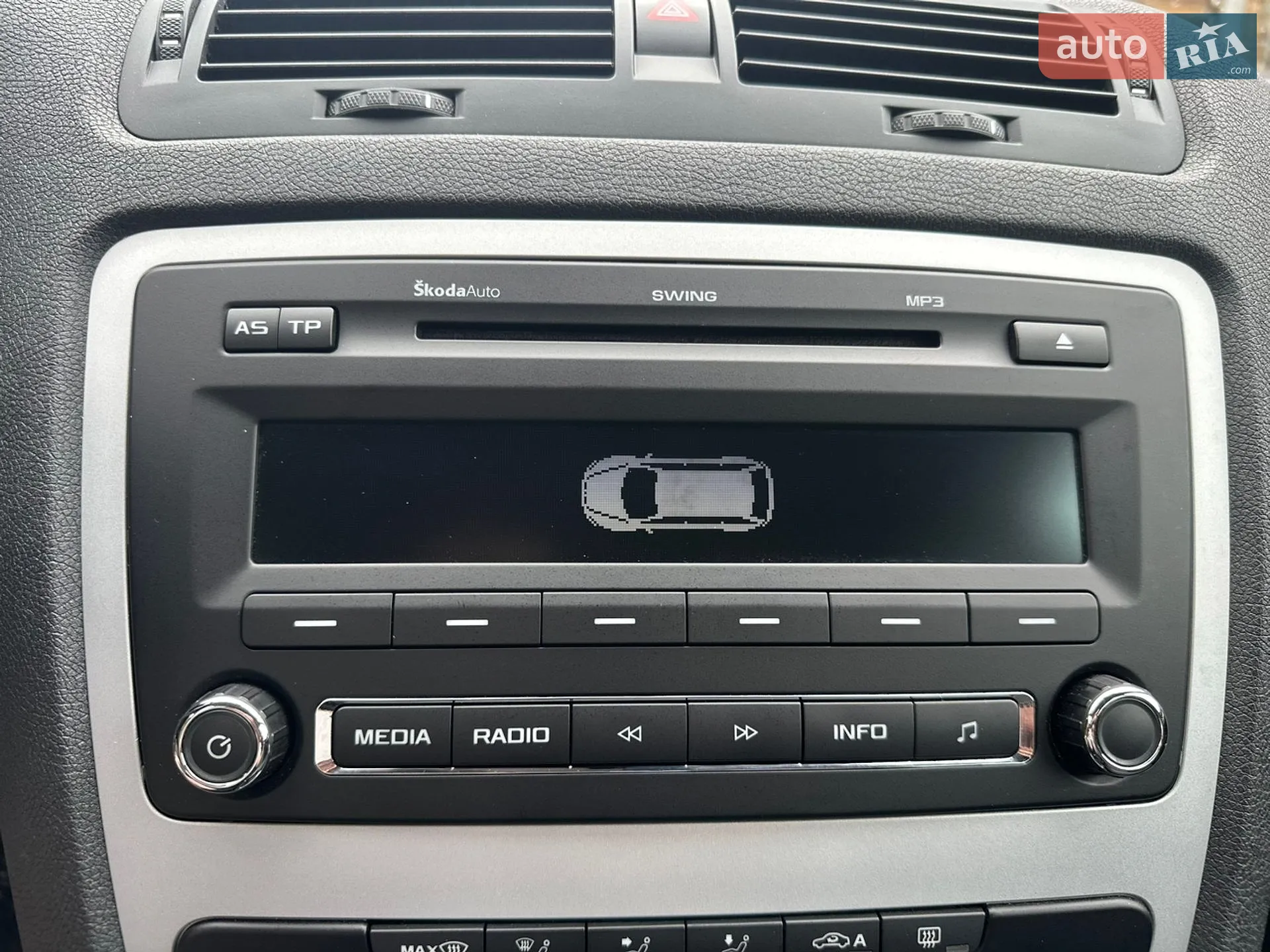 2012 Skoda Octavia - мініатюра 68