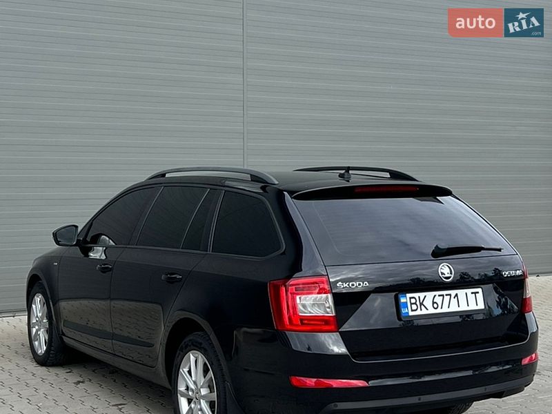Универсал Skoda Octavia 2016 в Сарнах