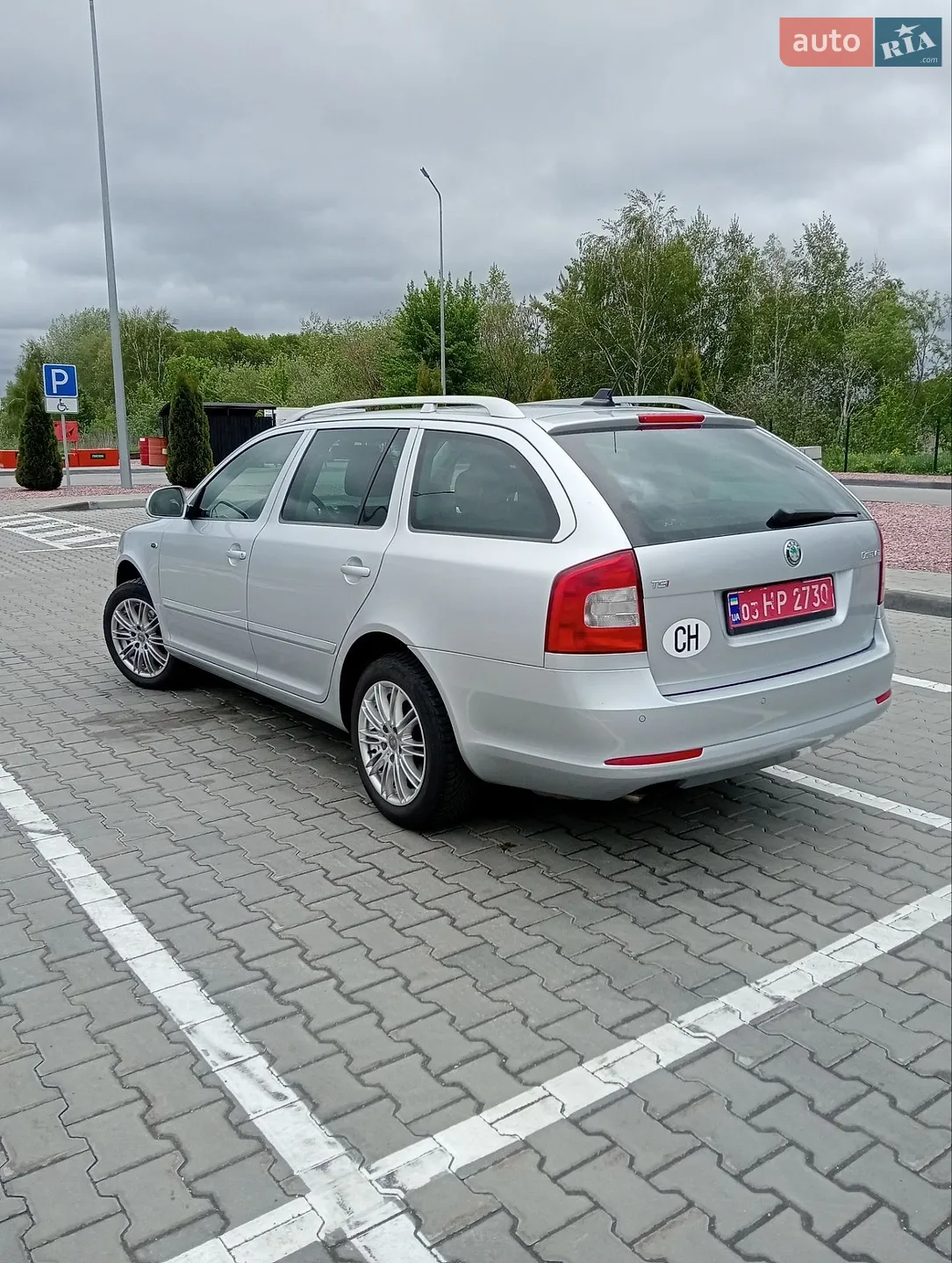 2010 Skoda Octavia - мініатюра 11