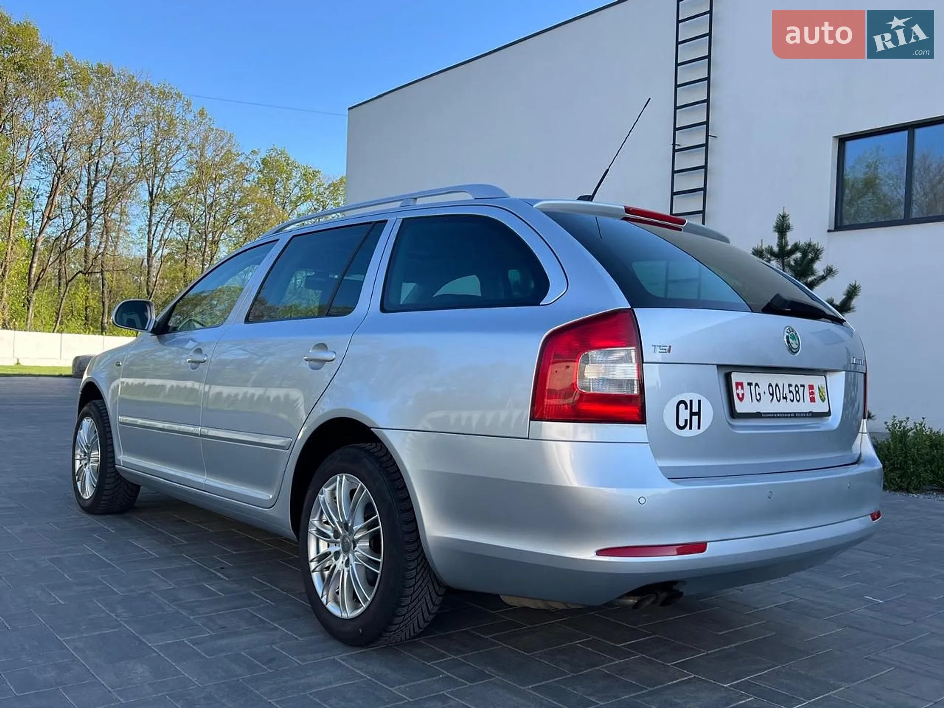 2010 Skoda Octavia - мініатюра 21