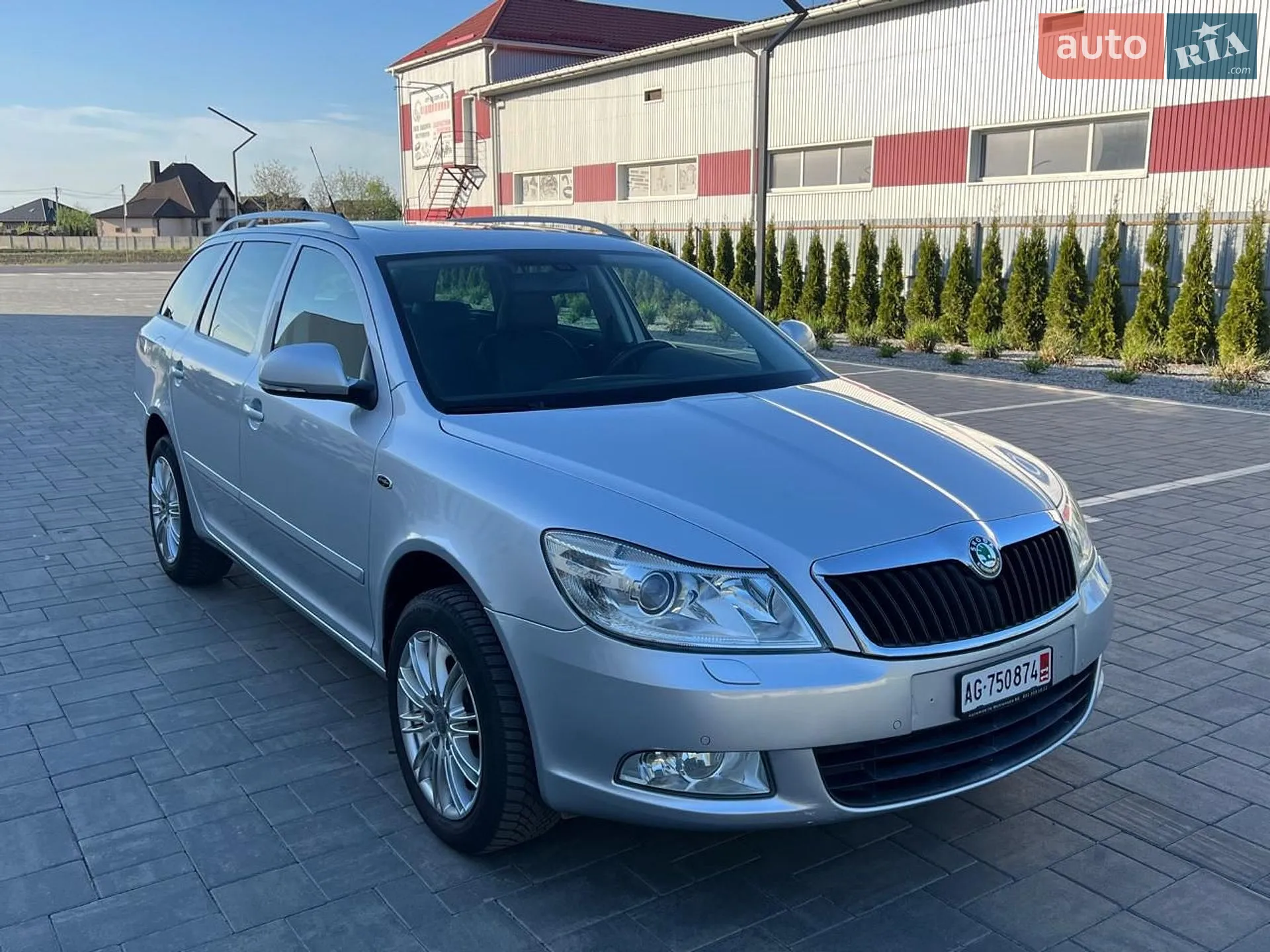 2010 Skoda Octavia - мініатюра 23