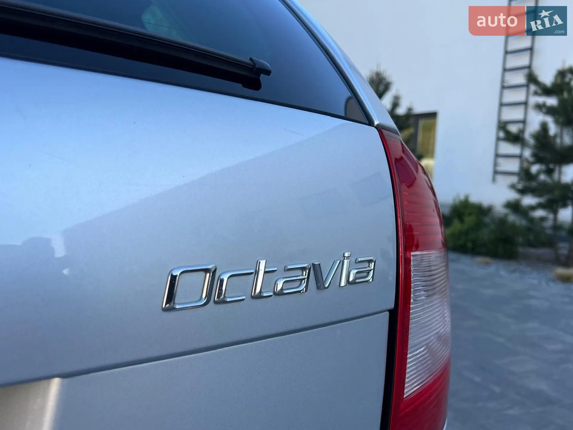 2010 Skoda Octavia - мініатюра 45