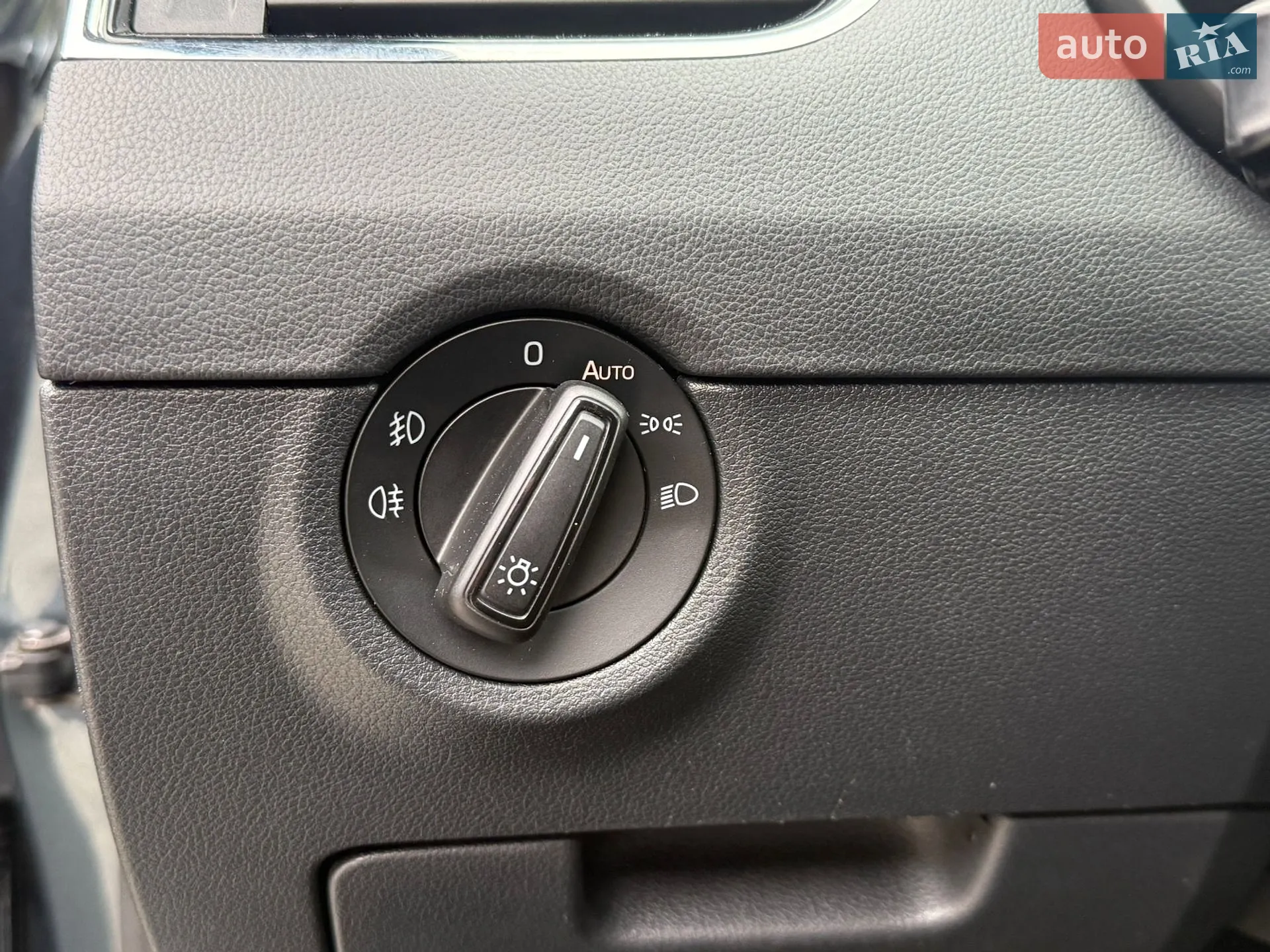 2019 Skoda Octavia - мініатюра 32