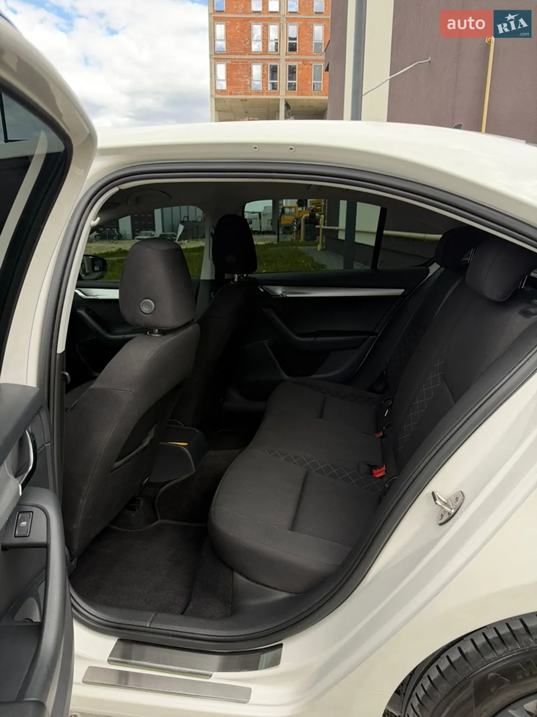 2019 Skoda Octavia - мініатюра 12