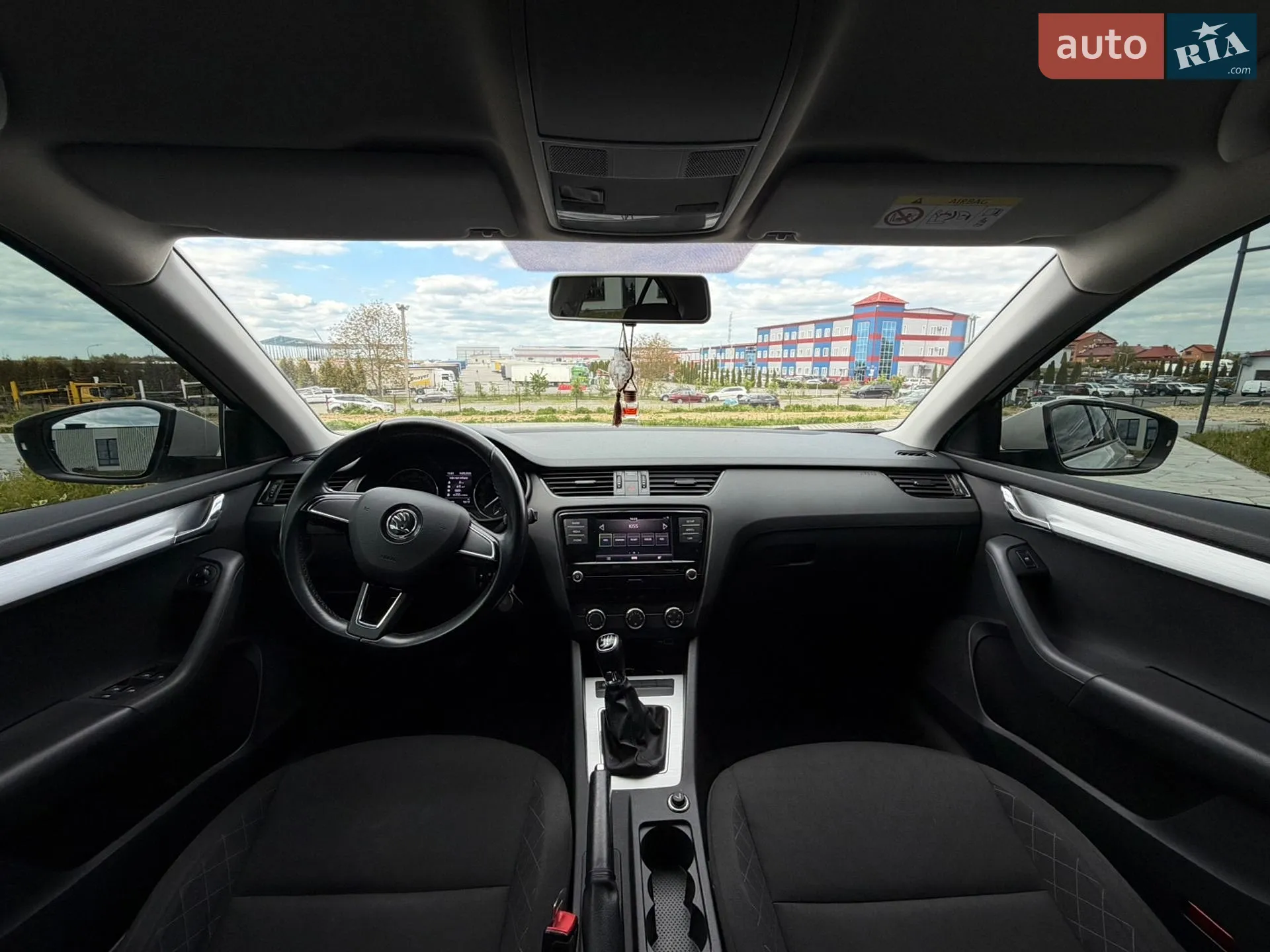 2019 Skoda Octavia - мініатюра 23