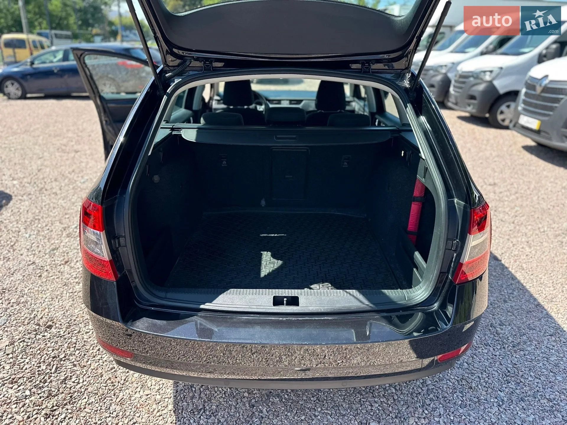 2018 Skoda Octavia - мініатюра 24