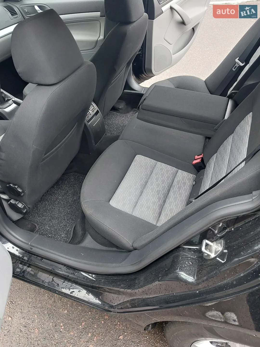 2011 Skoda Octavia - мініатюра 16