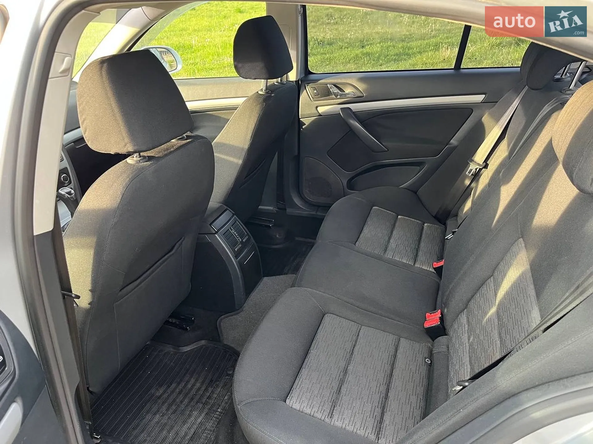 2012 Skoda Octavia - мініатюра 26