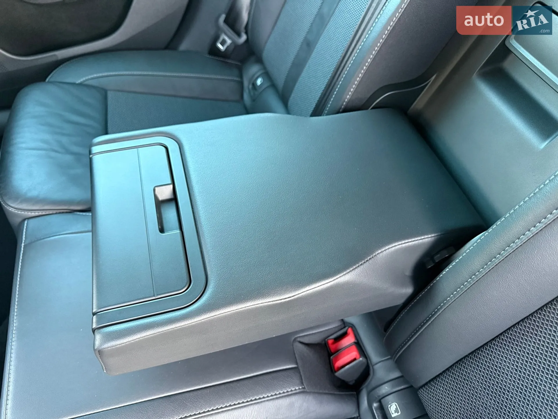 2020 Skoda Octavia - мініатюра 48