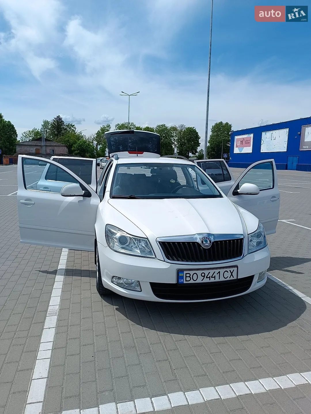 2011 Skoda Octavia - мініатюра 11