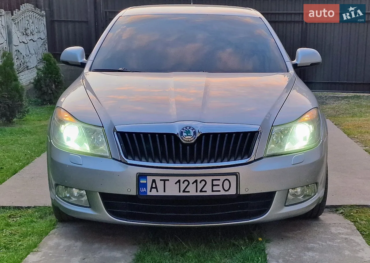 2010 Skoda Octavia - мініатюра 27