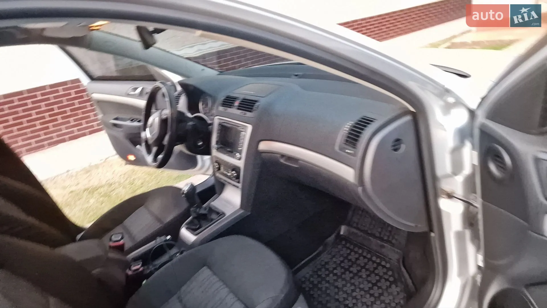 2011 Skoda Octavia - мініатюра 23