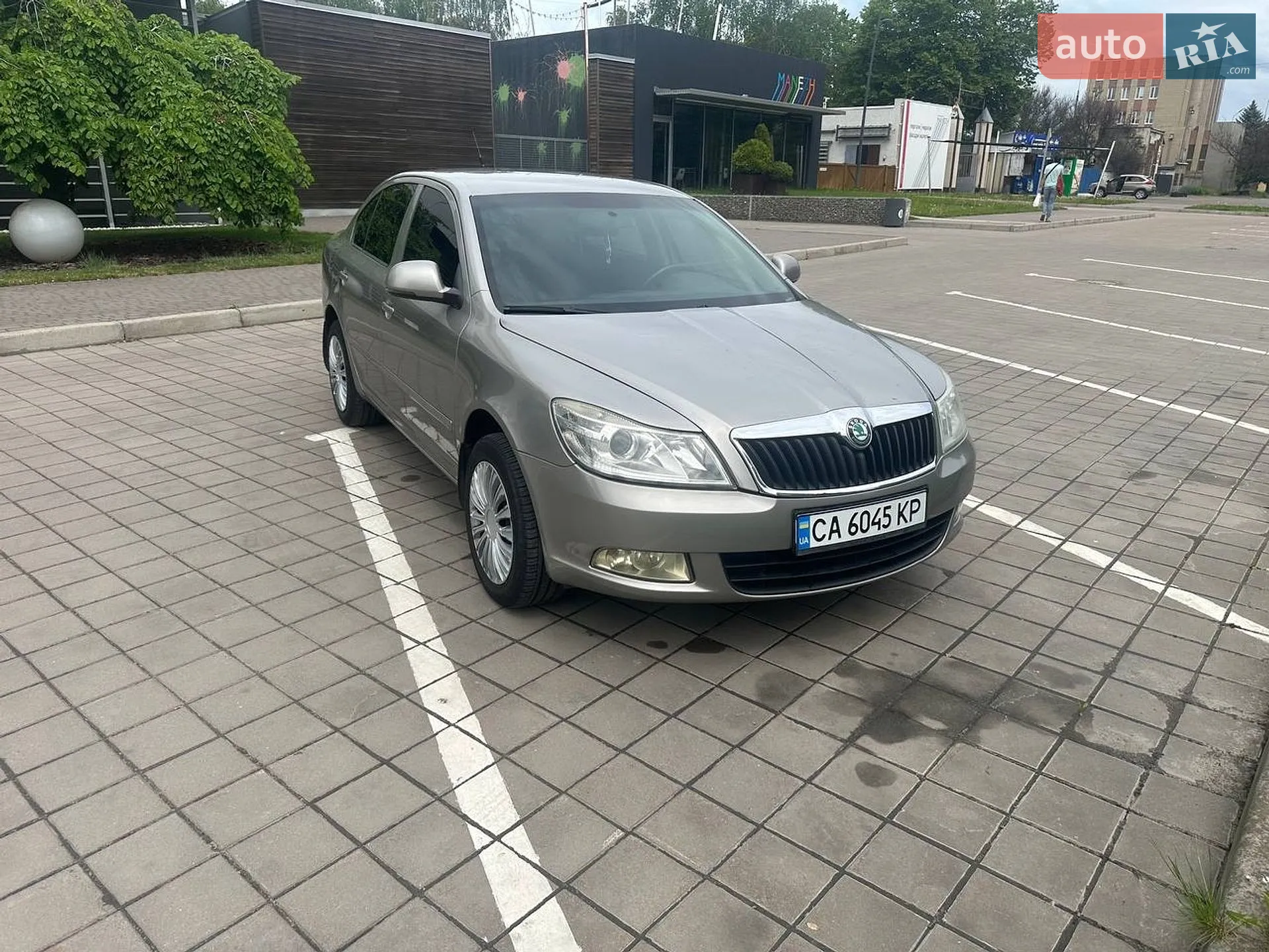 2010 Skoda Octavia - фото 1