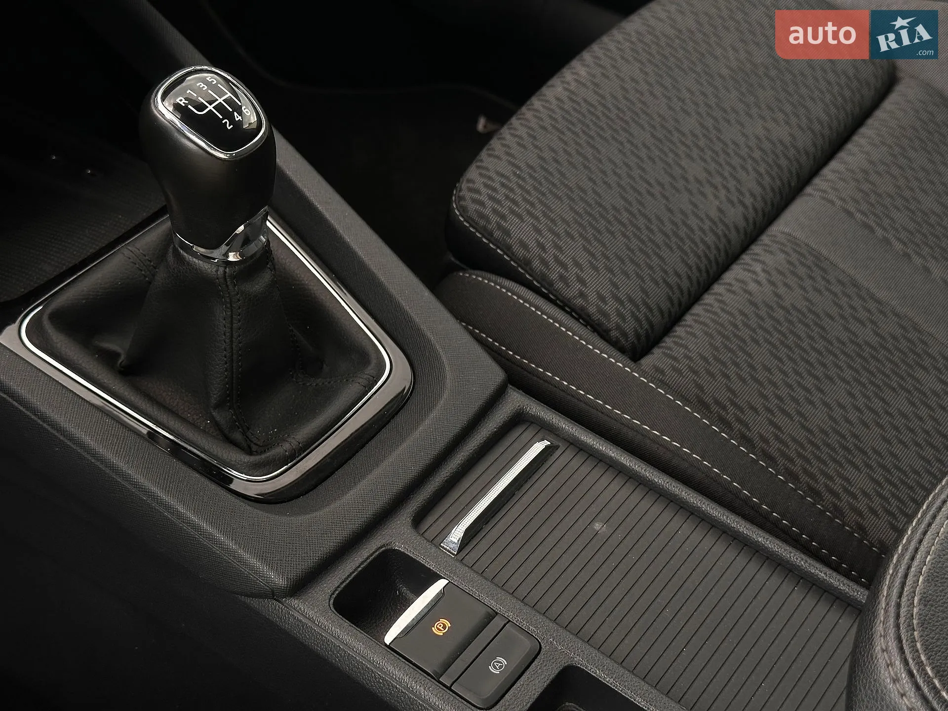 2020 Skoda Octavia - мініатюра 47