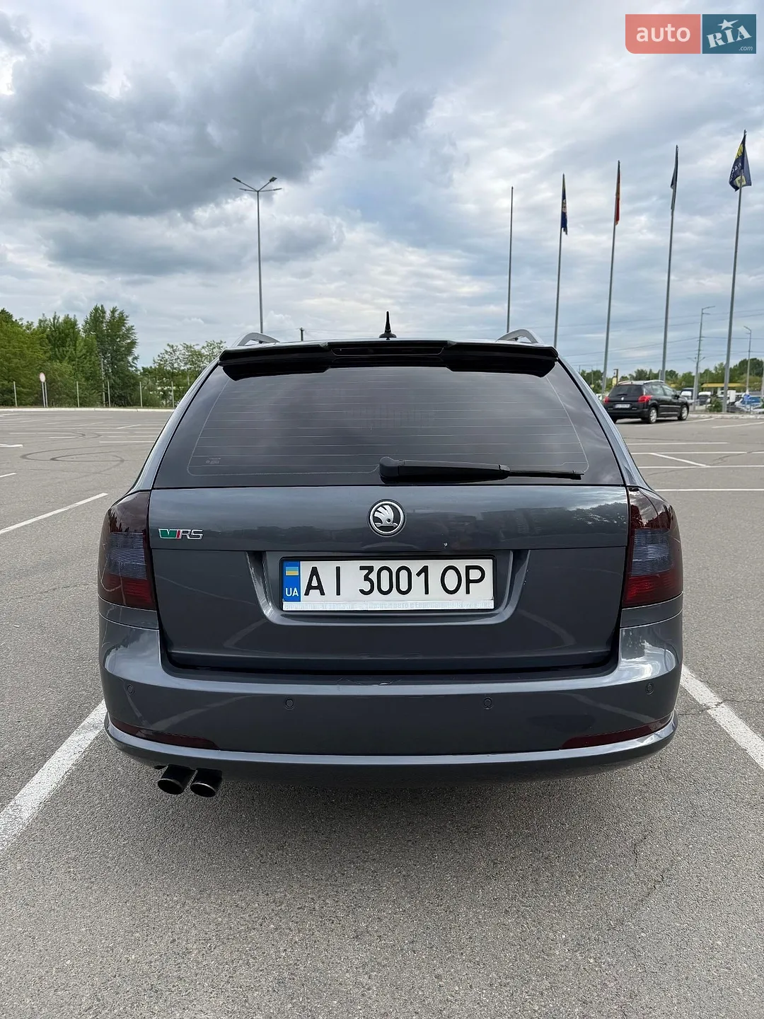 2010 Skoda Octavia - мініатюра 2