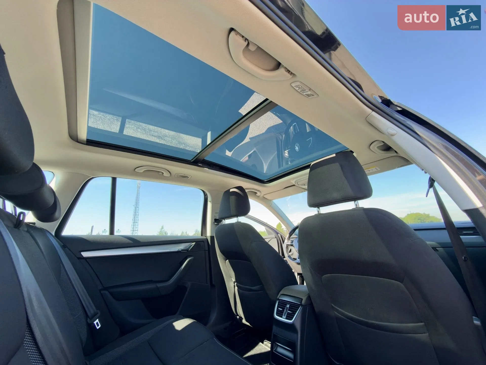 2018 Skoda Octavia - мініатюра 30