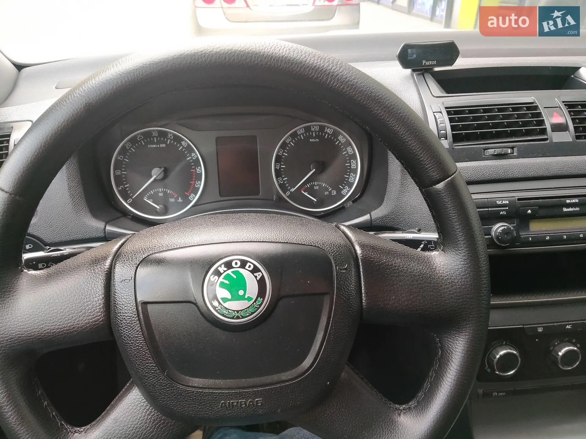 2011 Skoda Octavia - мініатюра 7