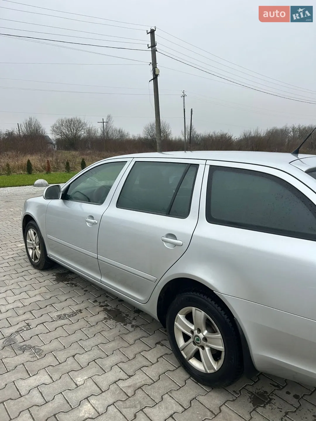 2010 Skoda Octavia - мініатюра 8