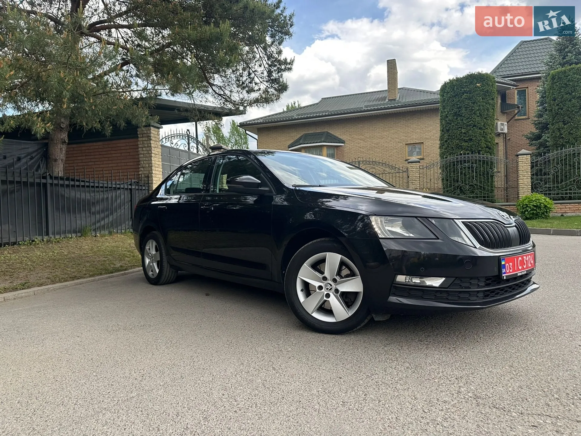 2018 Skoda Octavia - мініатюра 2