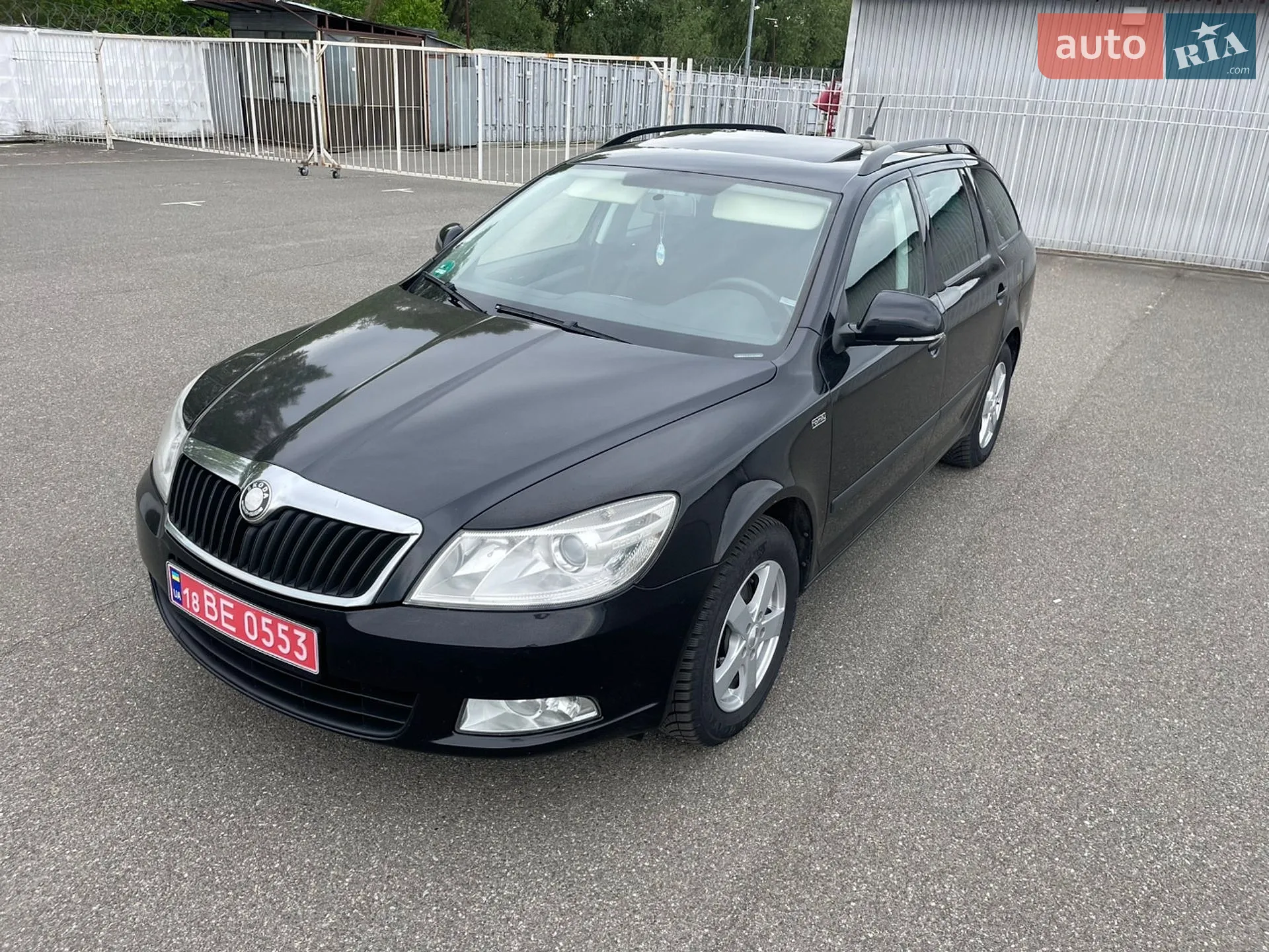 2011 Skoda Octavia - мініатюра 2