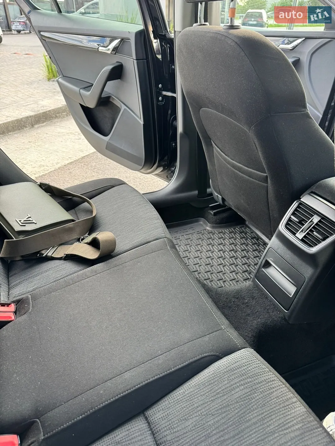 2018 Skoda Octavia - мініатюра 24