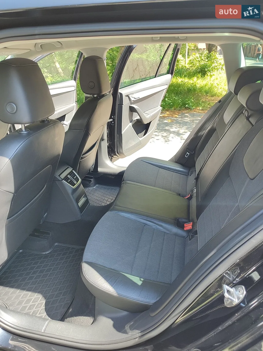 2014 Skoda Octavia - мініатюра 26