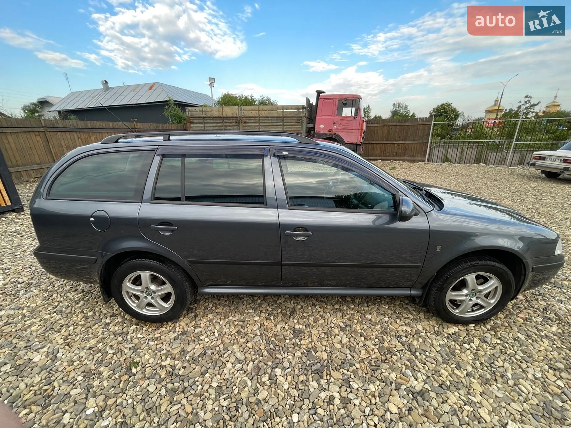 2010 Skoda Octavia - мініатюра 10