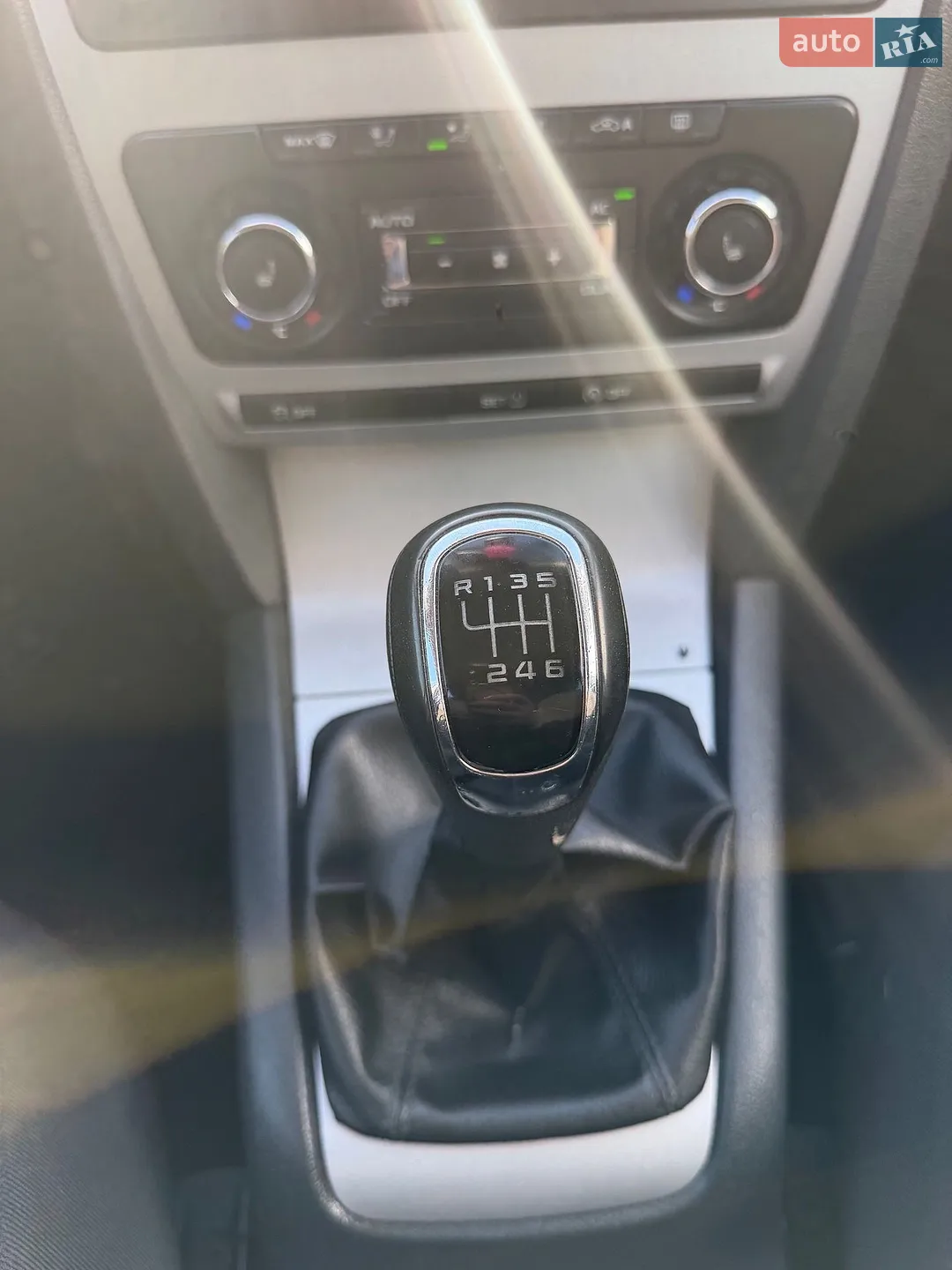 2012 Skoda Octavia - мініатюра 37