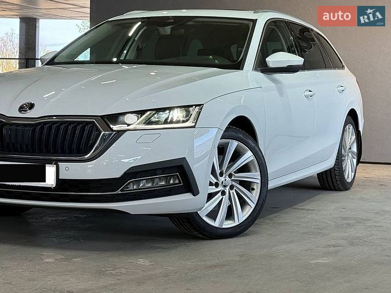 Универсал Skoda Octavia 2020 в Одессе
