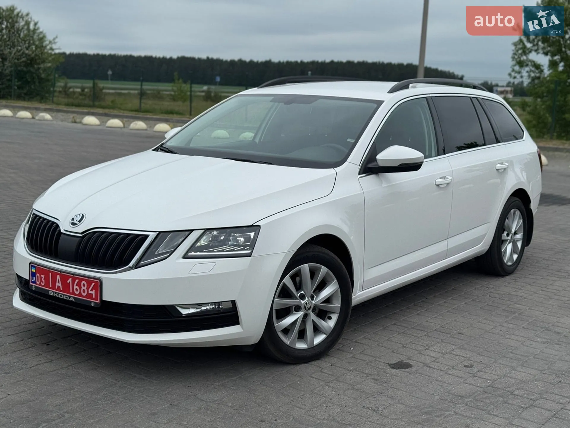 2018 Skoda Octavia - фото 1