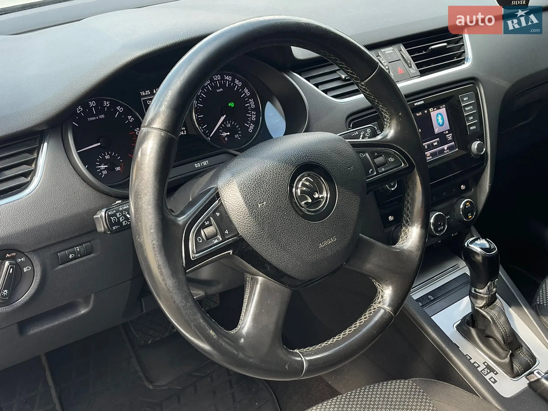 2013 Skoda Octavia - мініатюра 20