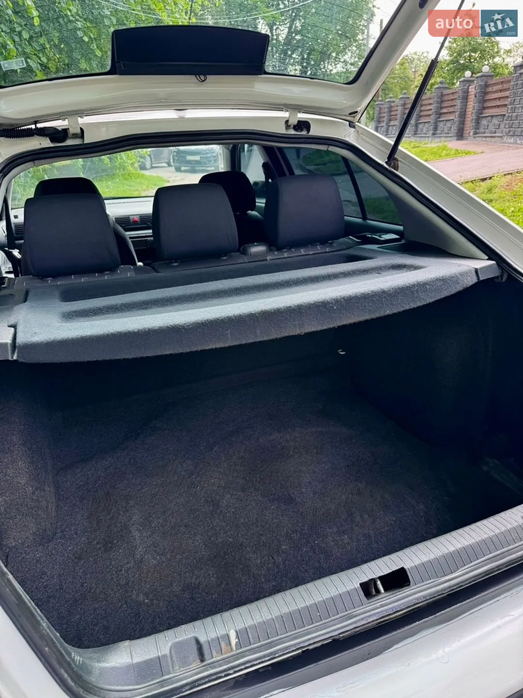 2010 Skoda Octavia - мініатюра 10
