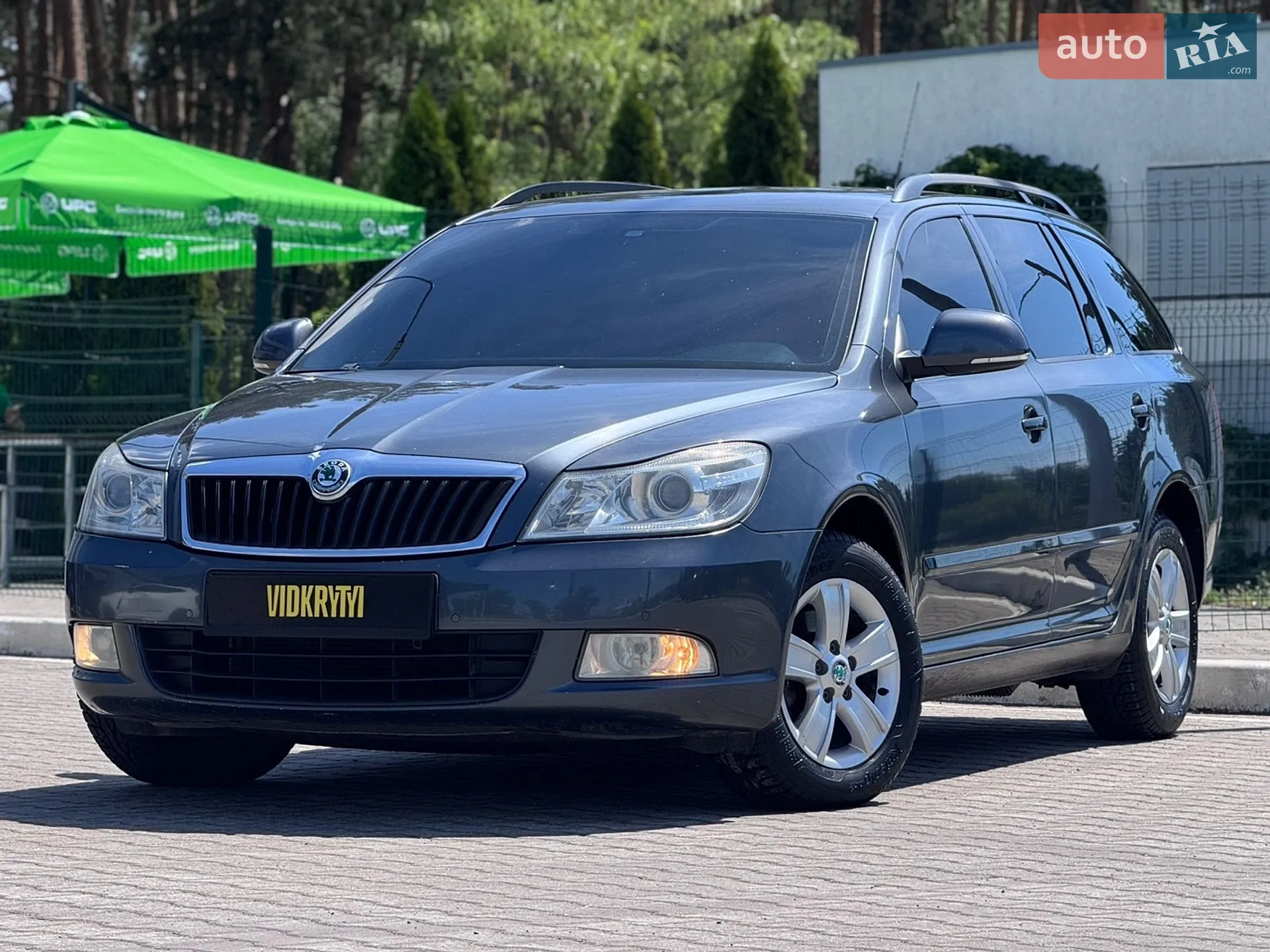 2010 Skoda Octavia - мініатюра 2