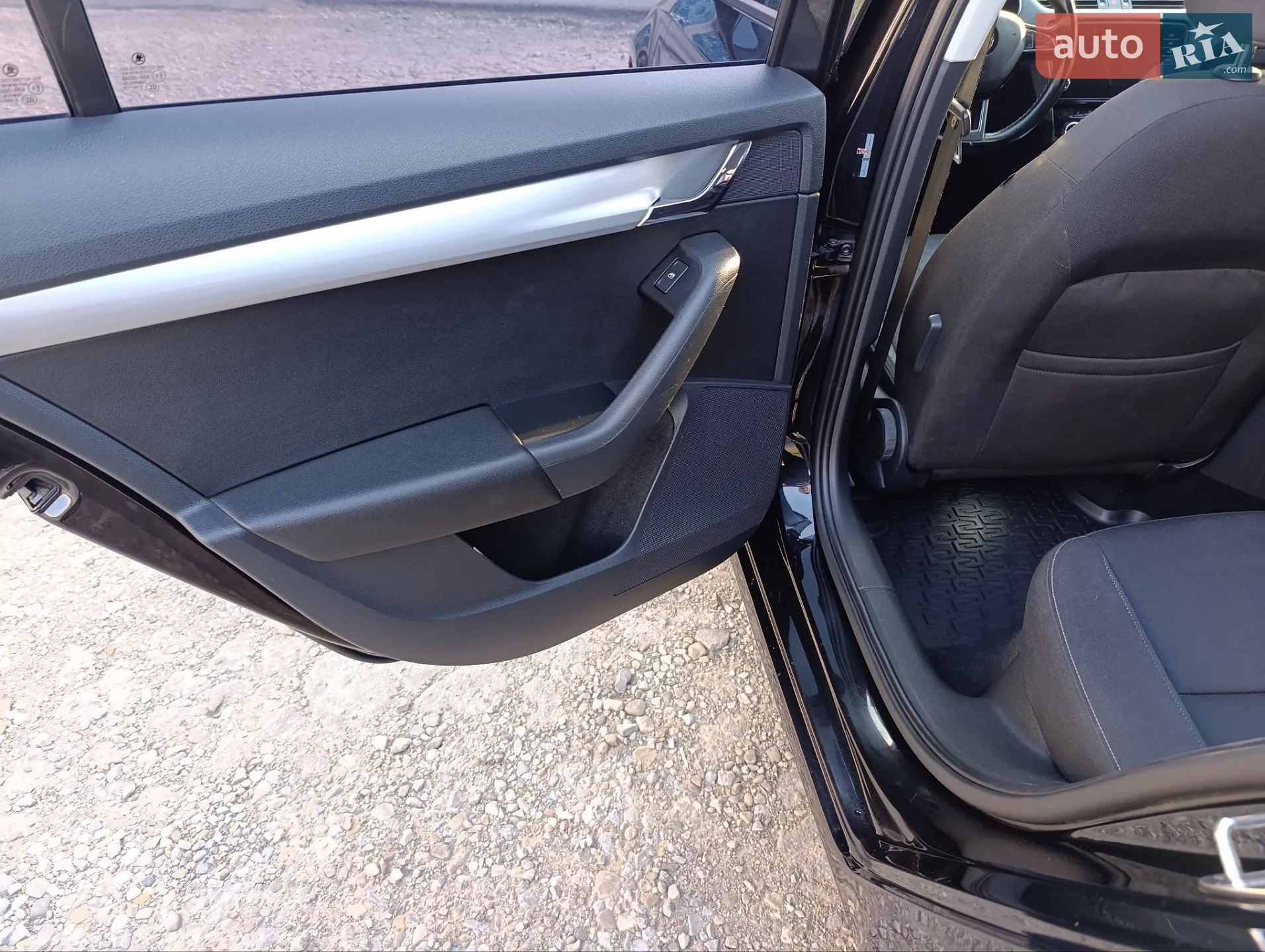 2017 Skoda Octavia - мініатюра 31