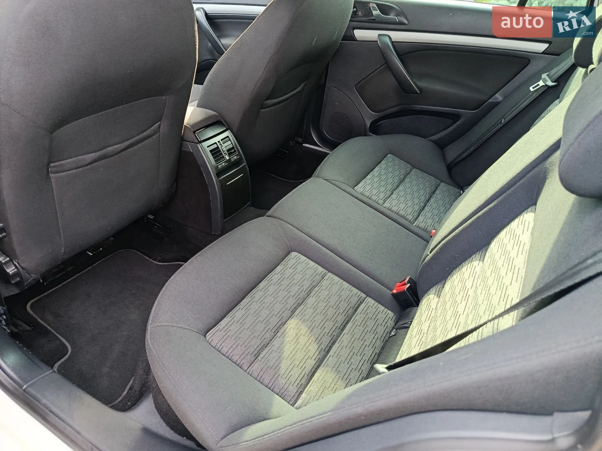 2013 Skoda Octavia - мініатюра 20