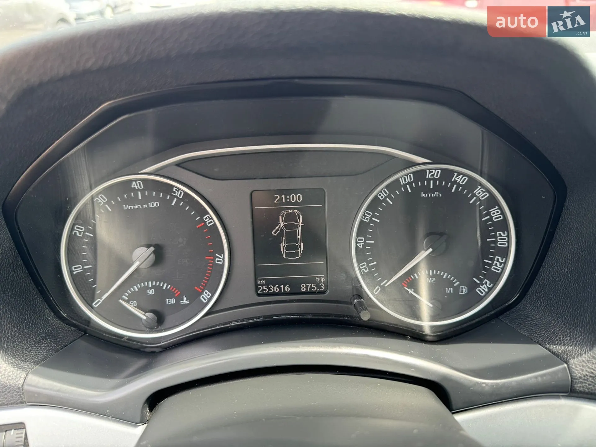 2010 Skoda Octavia - мініатюра 40