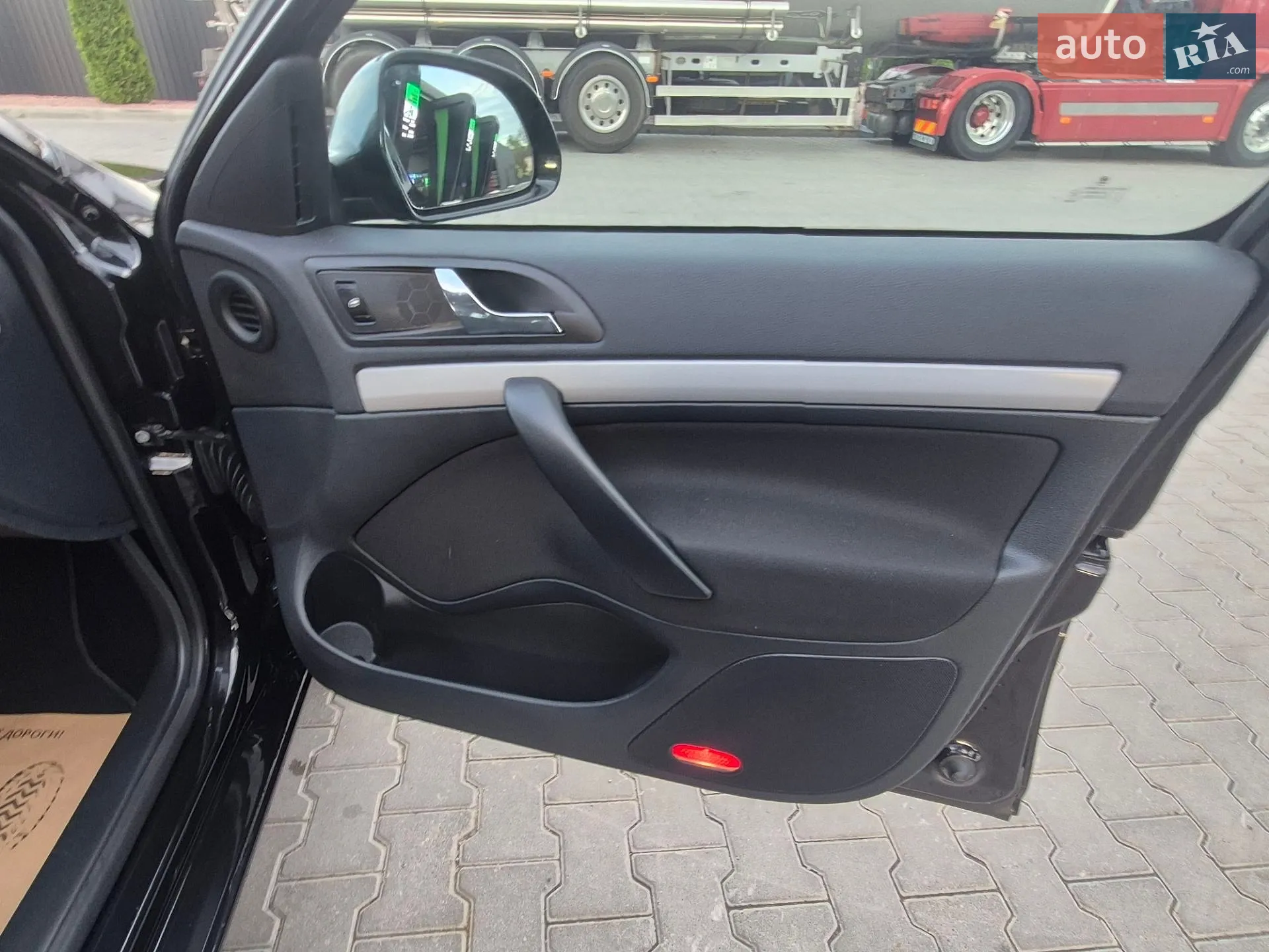 2012 Skoda Octavia - мініатюра 68