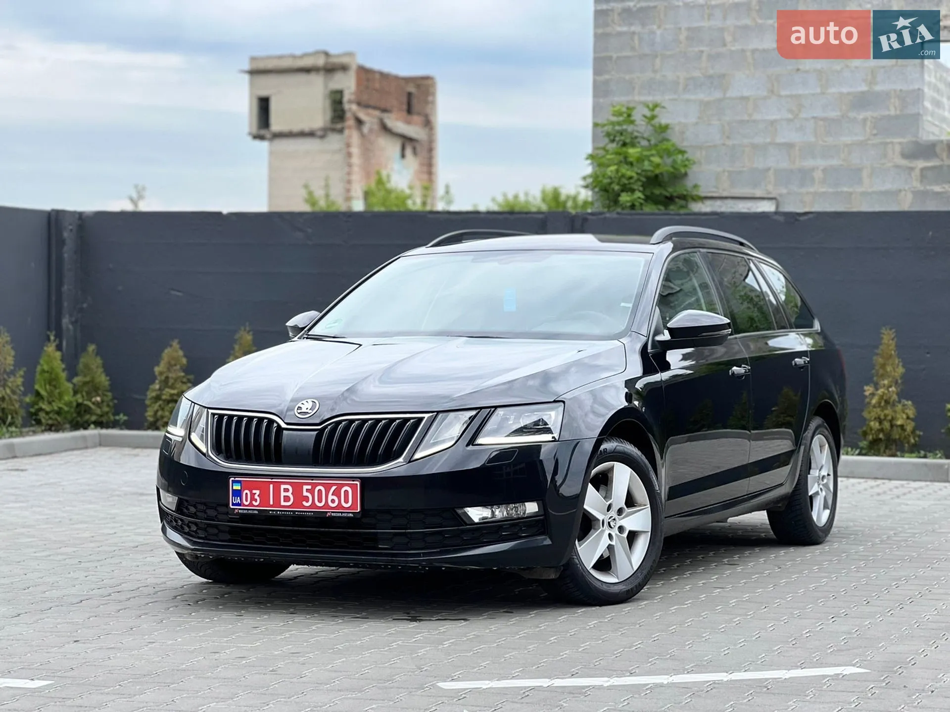 2018 Skoda Octavia - фото 1